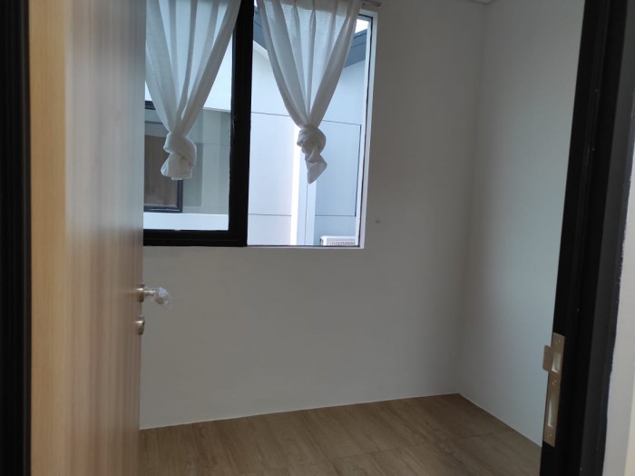 Rumah disewakan di Waterfront Lippo Cikarang